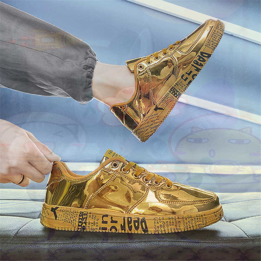 Round Foot Size 45 Sneakers Wh - Luxury Lifestyle Goods recension och pris